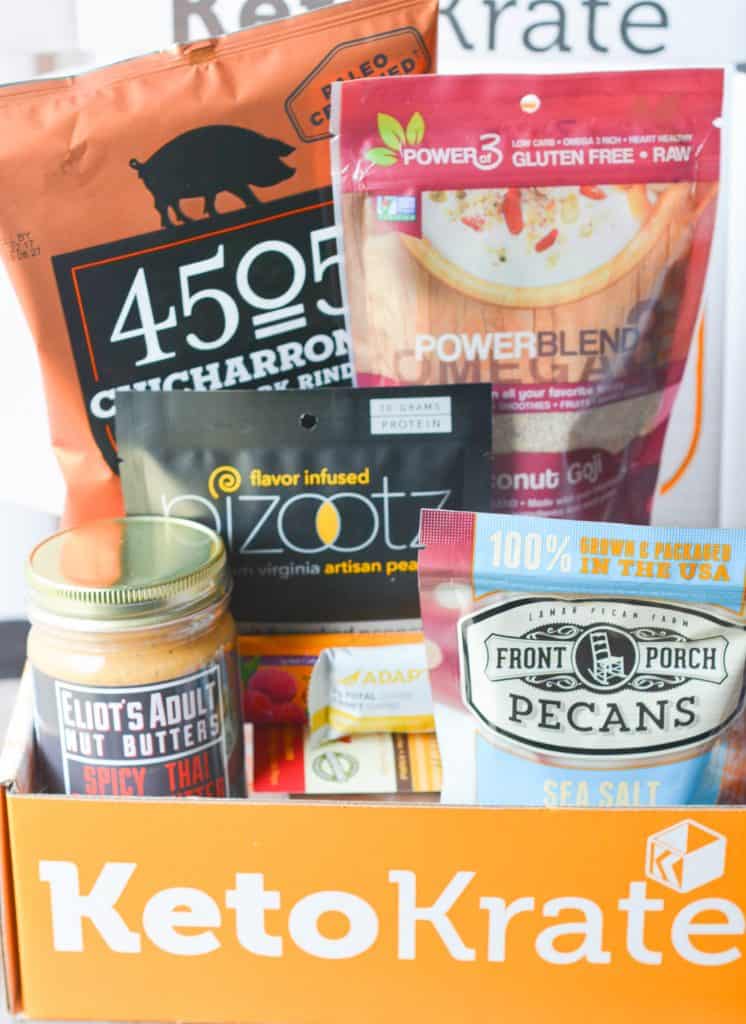  The March 2017 Keto Krate was full of lots of tasty treats from creamy chocolate to salty pecans and even a Spicy Thai Peanut Butter! There's lots to explore in this month's box! | heyketomama.com
