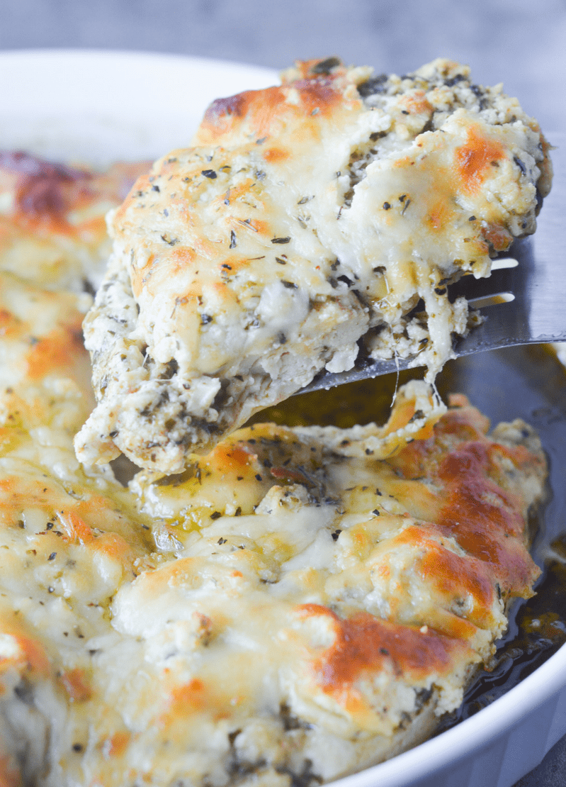 This Low Carb Chicken Pesto Bake is an amazing comfort meal that's actually good for you! It's full of flavor, warmth and CHEESE...doesn't get much better than that! | heyketomama.com