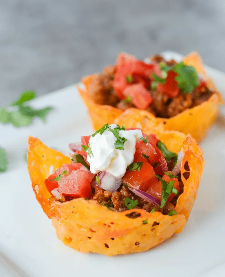 These Keto Cheese Shell Taco Cups are the easiest way to get your taco on...low carb style! | heyketomama.com
