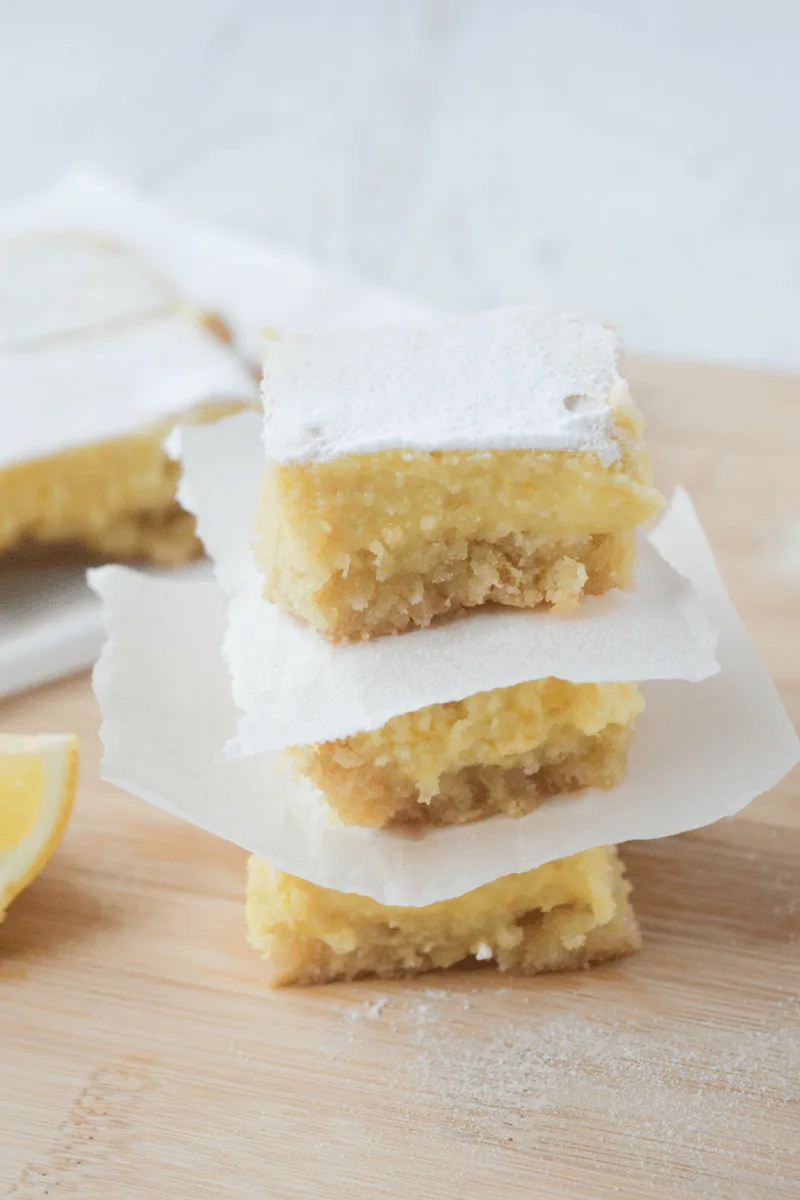 This recipe for keto lemon bars is an absolute low carb dream! With only 4g of net carbs per serving, you'll be happy to indulge in this bright and tangy treat without a shred of guilt! | heyketomama.com