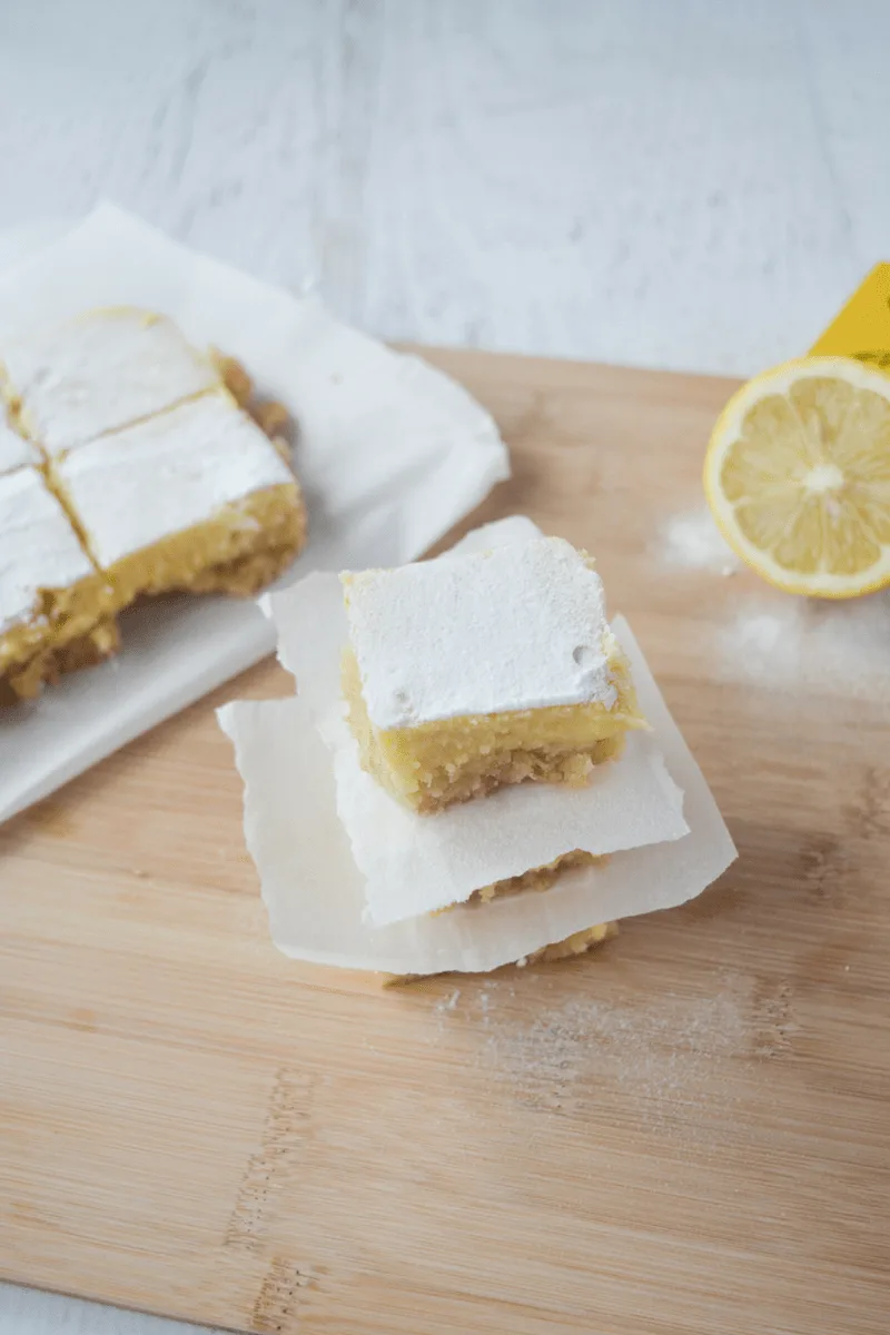 This recipe for keto lemon bars is an absolute low carb dream! With only 4g of net carbs per serving, you'll be happy to indulge in this bright and tangy treat without a shred of guilt! | heyketomama.com