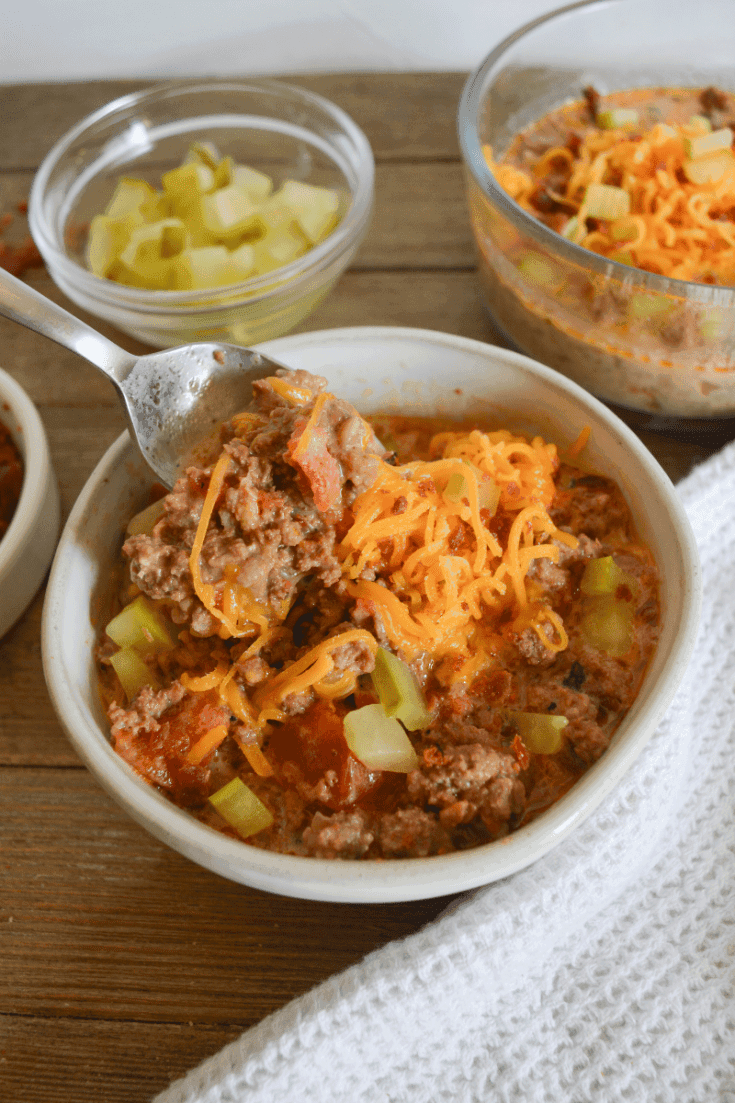 This Keto Bacon Cheeseburger Soup will be a weekly staple in your house, especially in the colder months! This burger that you slurp from a spoon is comforting, cheesy, and doesn't miss a single flavor from the classic handheld version. | heyketomama.com