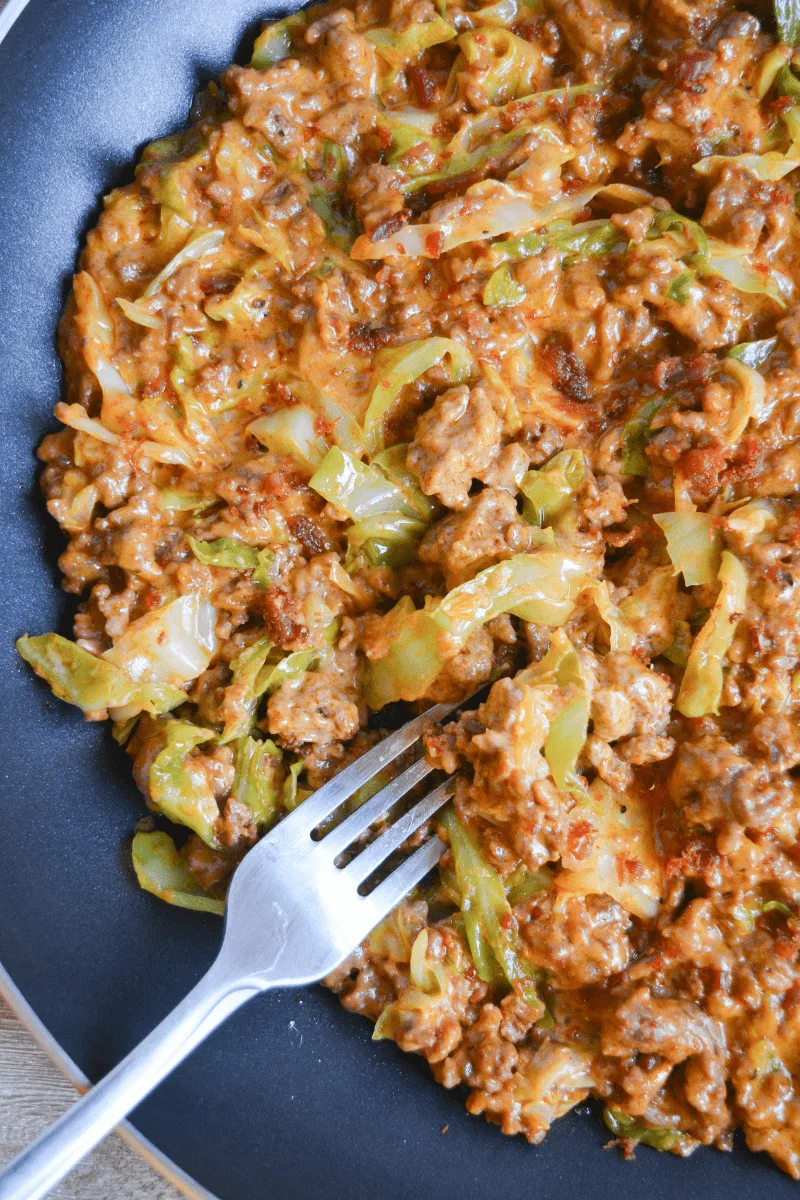 This Keto Cheeseburger Helper is a nostalgic meal with more nutrients and fewer carbs than the classic favorite. My family gobbled it up as quickly as I made it! | heyketomama.com